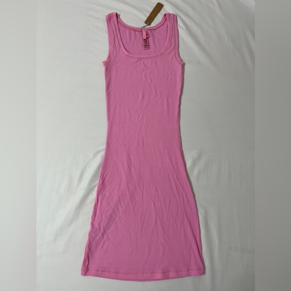 SKIMS Soft Lounge Scoop Tank Bodycon Mini Dress Pink - Picture 2 of 3